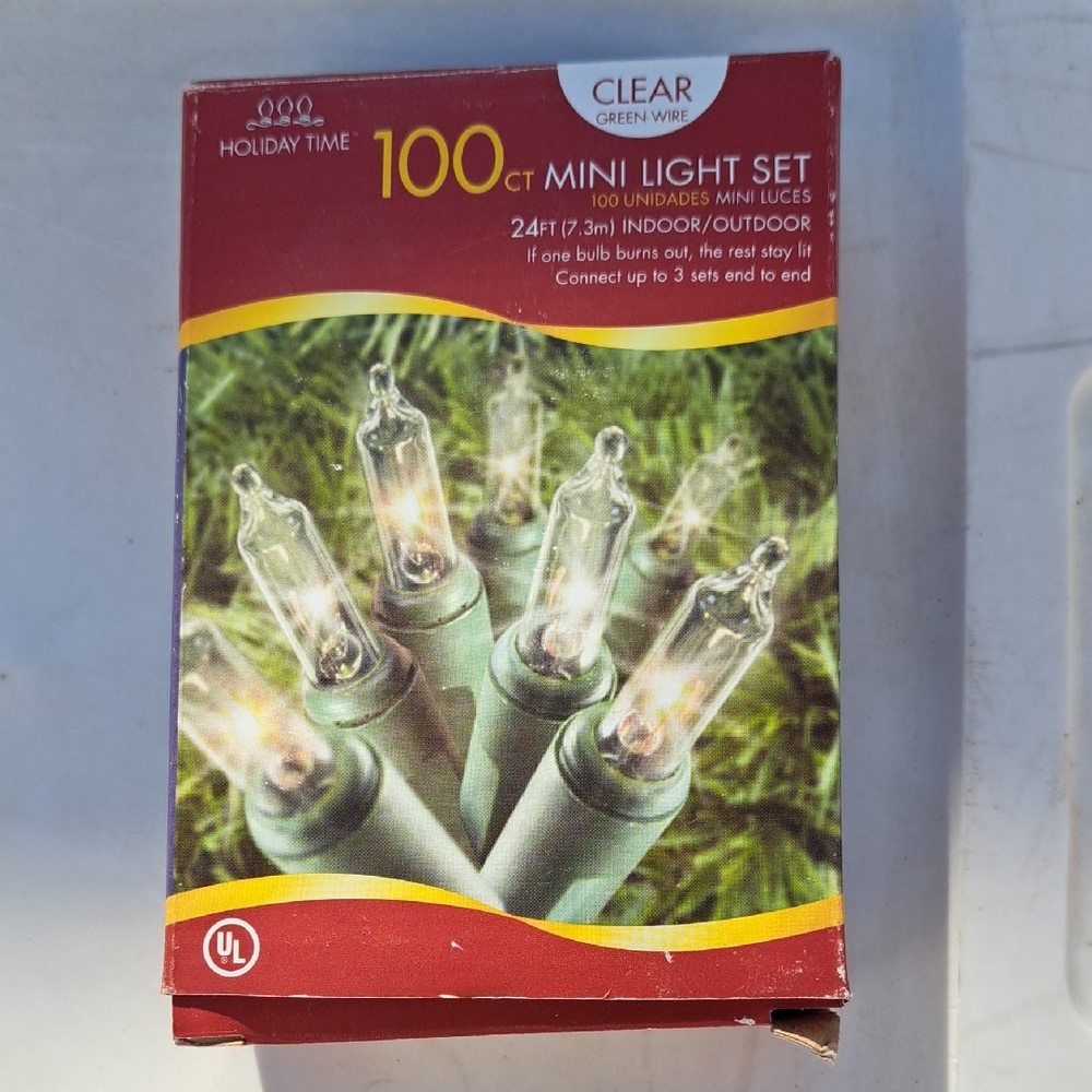Holiday Time Clear Mini Light Set with Green Wire